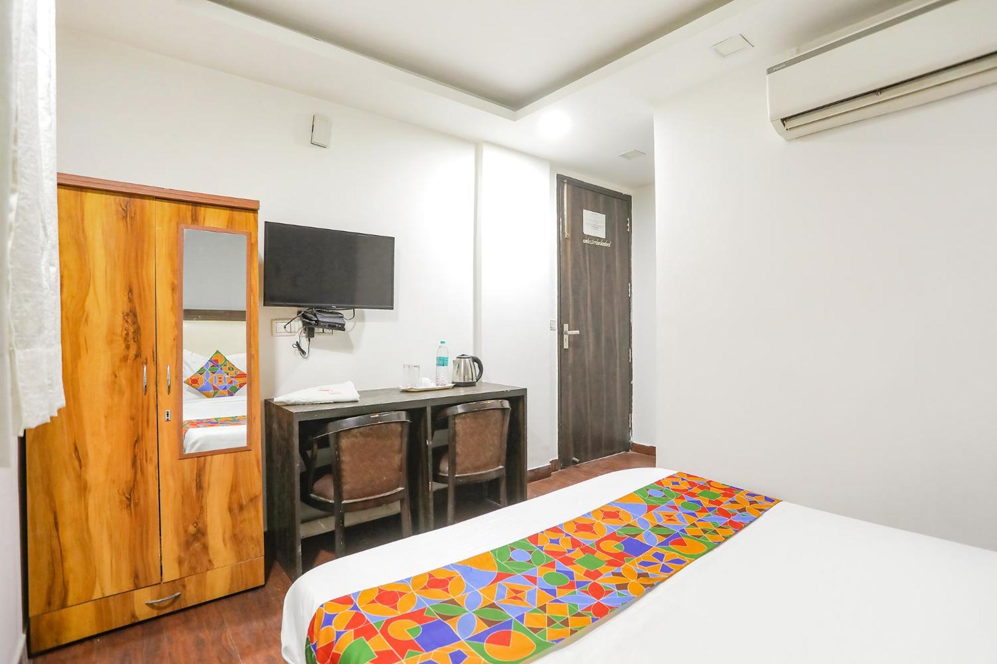 OYO 91803 Hotel Mannat New Delhi Buitenkant foto